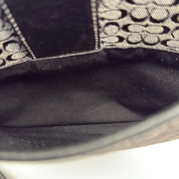 COACH VINTAGE SOHO JACQUARD Black and Gray Patterned Women's Bag. - Picture 5 of 10